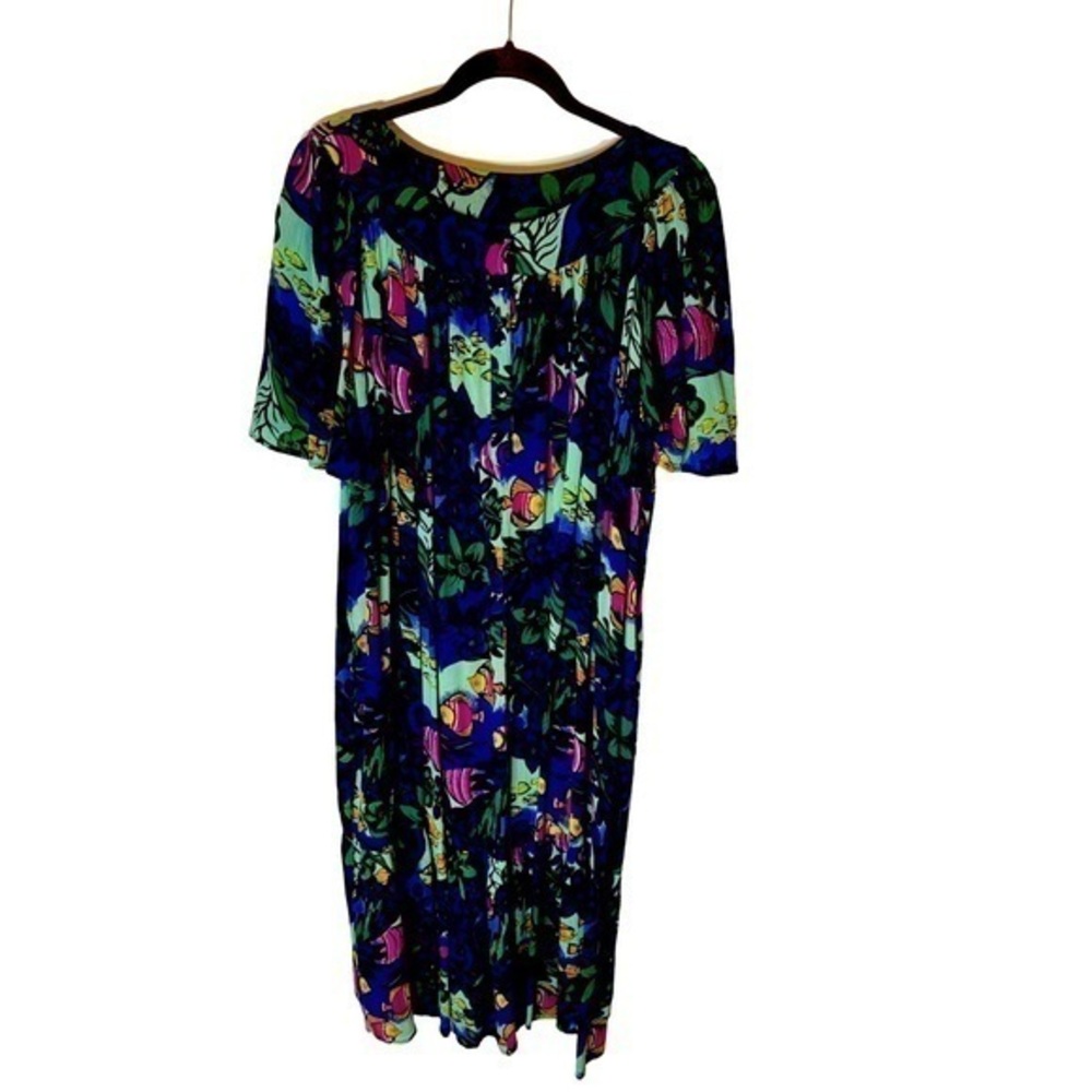 Vintage Leisurewear Dress – Size Medium – 100% Rayon